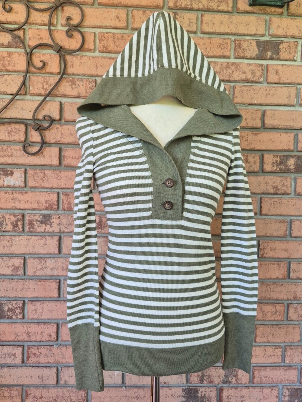 Casual Olive Green Striped Hooded Henley sz S Stretch Knit